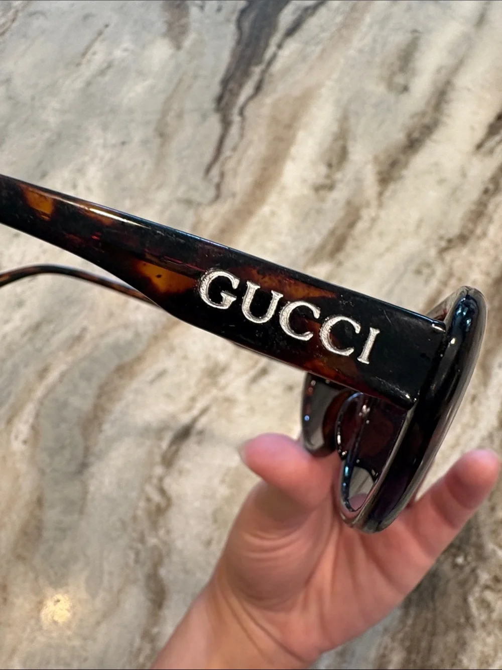 Vintage Designer Tortoiseshell Oval Women’s Sunglasses